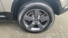 Land Rover Defender 3.0 D350 X-Dynamic HSE 90 3dr Auto Diesel Estate